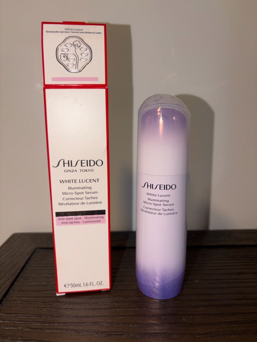 Shiseido White Lucent Illuminating Micro-Spot Serum - Lavender/White
